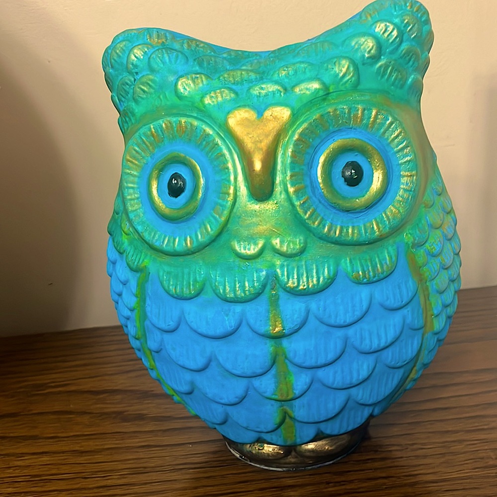 Owl Inches 10H X 10W